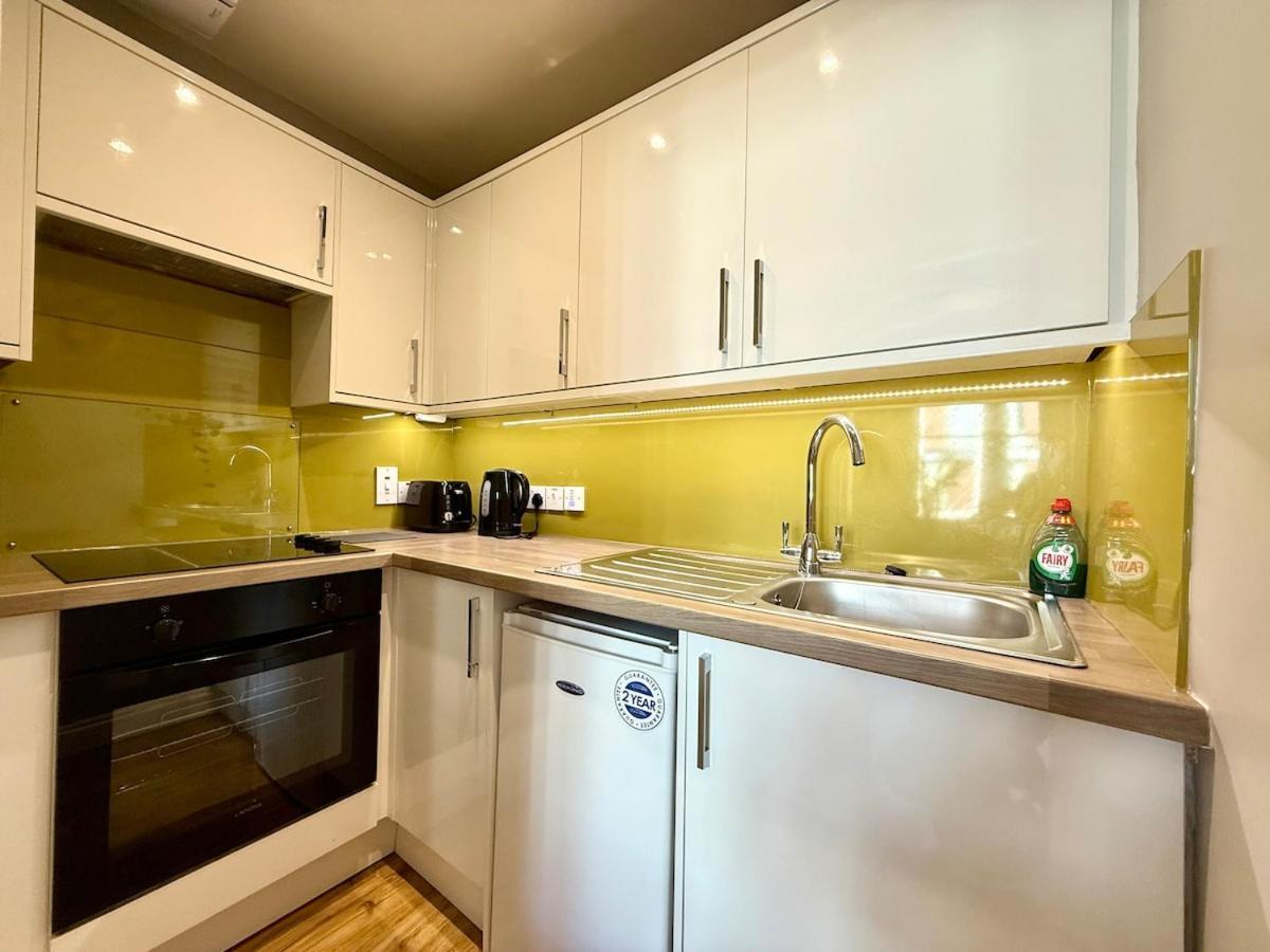 Old Town & Meadows Nest Apartment